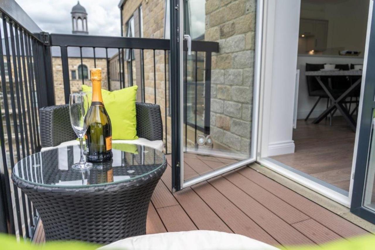 The Sidings, Luxury Penthouse, Haworth Apartment ภายนอก รูปภาพ